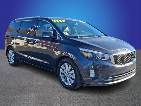 Used 2017 Kia Sedona EX image 3