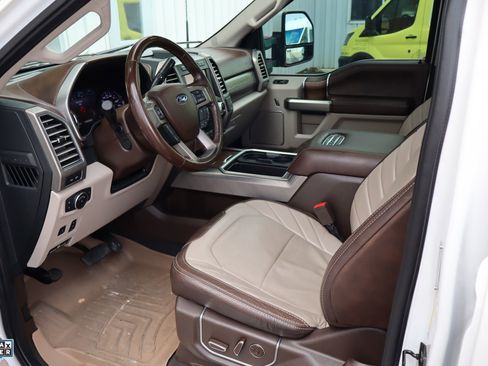 Used 2019 Ford F450 Limited image 26