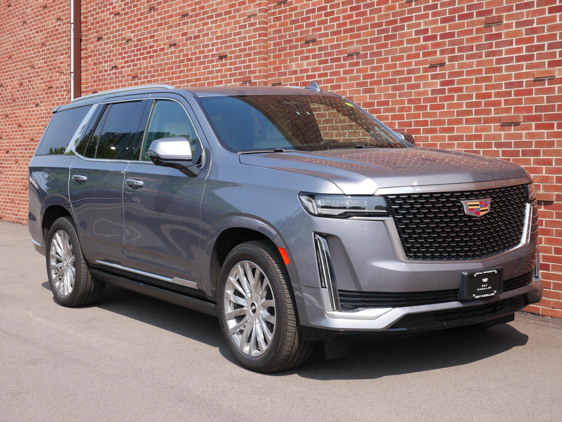 Used 2021 Cadillac Escalade Premium Luxury w/ Driver Assist Tech Package AWD/4WD image 27