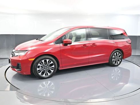 Used 2025 Honda Odyssey Elite image 10