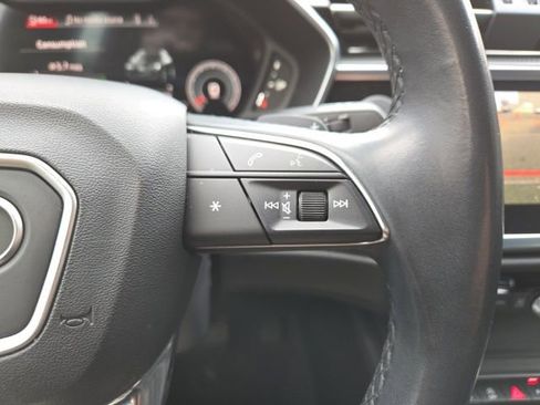 Used 2024 Audi Q3 2.0T Premium Plus w/ Premium Plus Package image 25