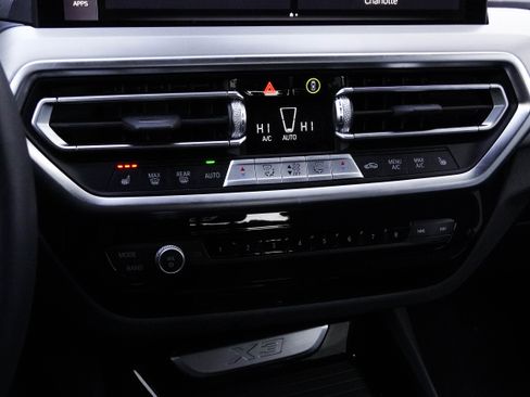 Certified 2024 BMW X3 sDrive30i w/ Premium Package image 28