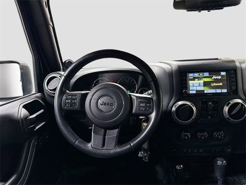 Used 2013 Jeep Wrangler Unlimited Rubicon w/ Dual Top Group image 23