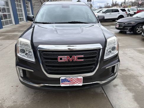 Used 2016 GMC Terrain SLE w/ Convenience Package AWD/4WD image 3