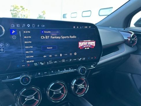 Used 2024 Chevrolet Blazer EV RS AWD/4WD image 17