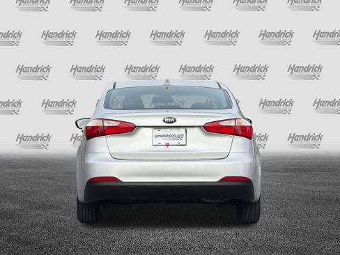 Used 2016 Kia Forte LX image 6