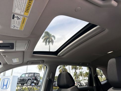 Used 2024 Honda CR-V EX image 26