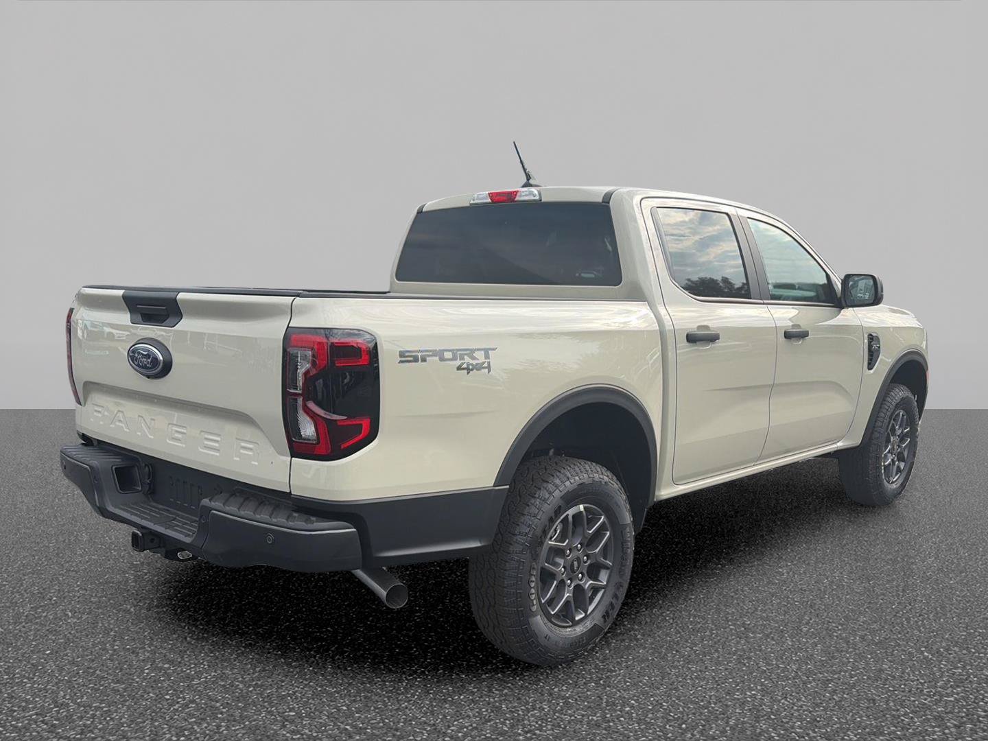 New 2026 Ford Ranger XLT w/ Trailer Tow Package AWD/4WD image 3