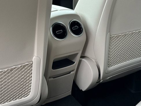 New 2025 Mercedes-Benz GLA 250 image 15