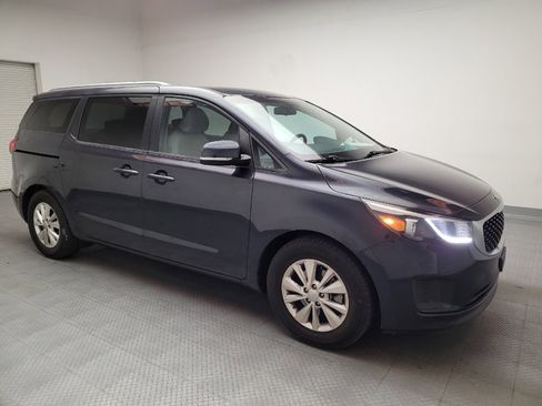 Used 2016 Kia Sedona LX w/ Option Group 020 image 11
