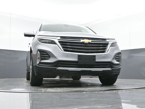 Used 2023 Chevrolet Equinox LT w/ Driver Convenience Package image 44