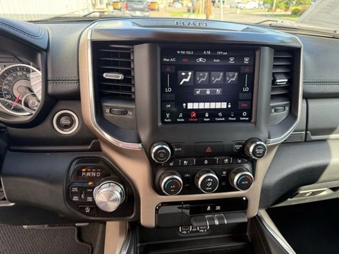 Used 2021 RAM 1500 Laramie AWD/4WD image 12