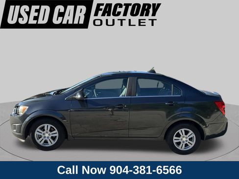 Used 2015 Chevrolet Sonic LT FWD image 5