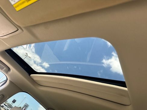 Used 2018 Honda CR-V EX image 16