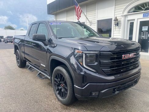 Certified 2025 GMC Sierra 1500 Elevation AWD/4WD image 3