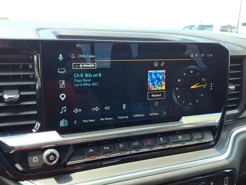 Certified 2025 Chevrolet Silverado 1500 High Country AWD/4WD image 21
