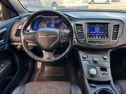 Used 2015 Chrysler 200 S w/ Navigation & Sound Group I FWD image 17