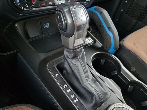 Used 2022 Ford Bronco Outer Banks AWD/4WD image 26