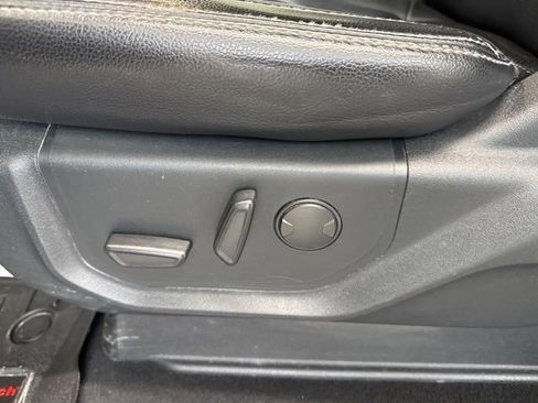Used 2020 Ford F350 Lariat AWD/4WD image 21
