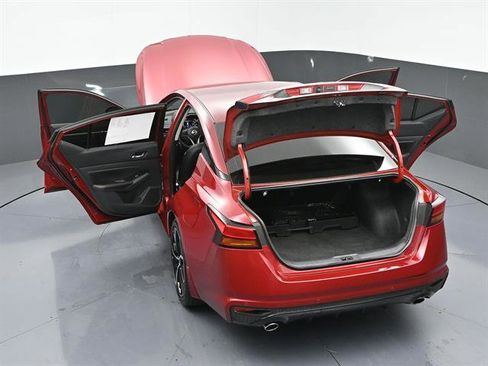 Used 2025 Nissan Altima 2.5 SR image 49