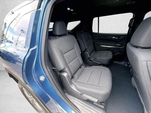 Used 2026 Chevrolet Traverse LT FWD image 28