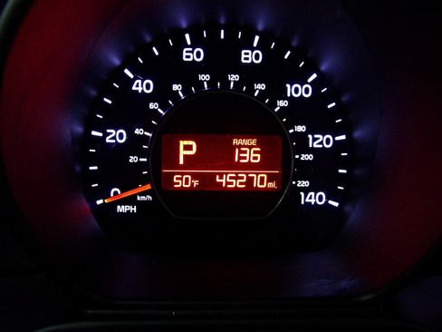 Used 2017 Kia Soul FWD image 14