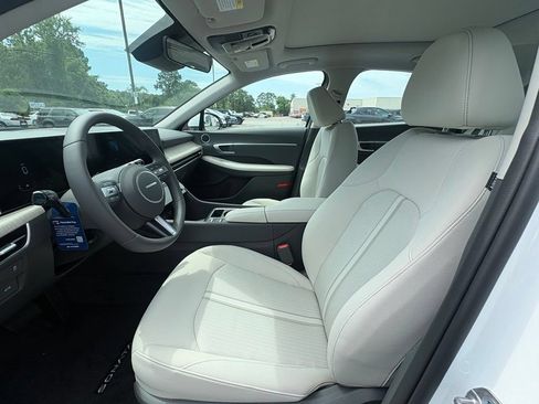 New 2026 Hyundai Sonata SEL FWD image 11