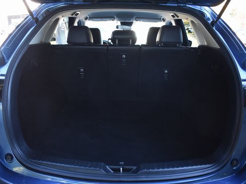 Used 2018 MAZDA CX-5 Touring image 10