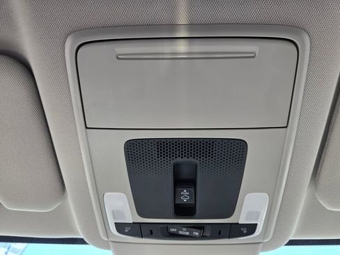 Used 2024 Honda CR-V EX-L image 27