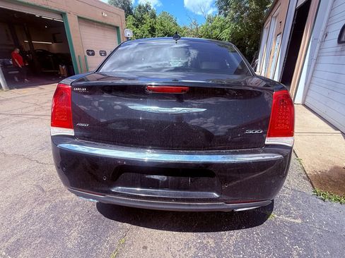 Used 2016 Chrysler 300 Limited w/ 300 Premium Group AWD/4WD image 6