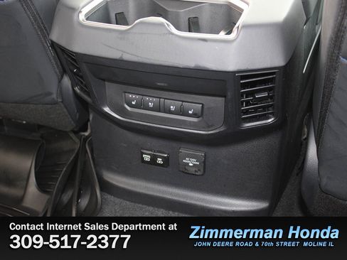 Used 2026 Toyota Tundra Platinum AWD/4WD image 8