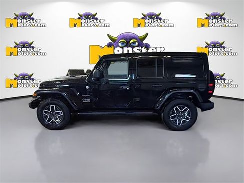 Used 2024 Jeep Wrangler Sahara w/ Technology Group image 7