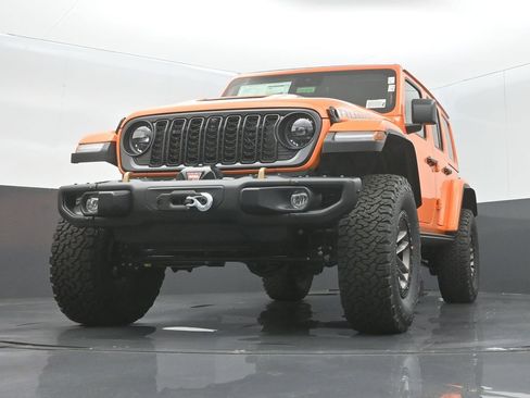New 2025 Jeep Wrangler Unlimited Rubicon 392 image 33