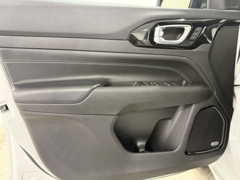 Used 2022 Jeep Compass High Altitude image 12