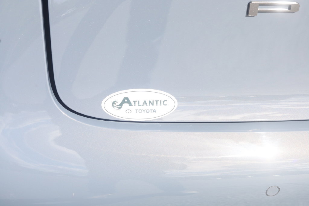 Used 2026 Toyota Prius XLE FWD image 31