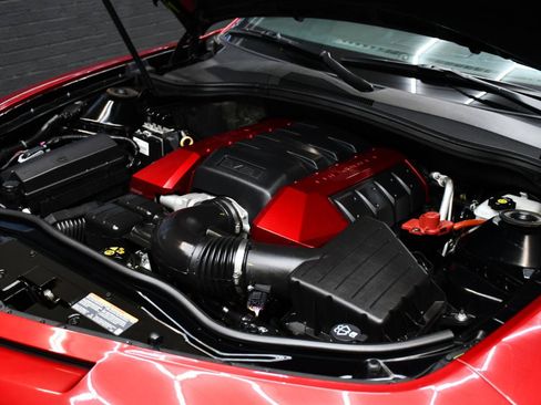 Used 2010 Chevrolet Camaro SS w/ RS Package RWD image 23