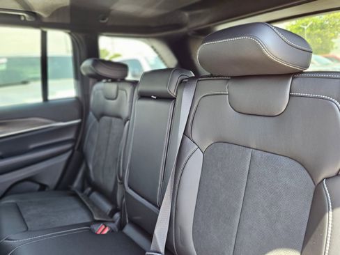 New 2026 Jeep Grand Cherokee Altitude RWD image 22