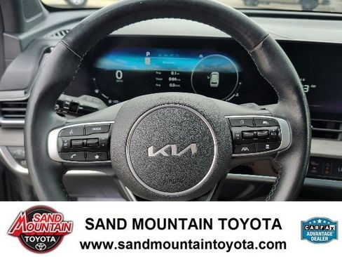 Used 2024 Kia Sportage X-Pro AWD/4WD image 19