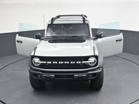 Used 2023 Ford Bronco Wildtrak AWD/4WD image 36