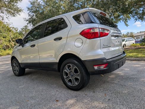Used 2021 Ford EcoSport S image 6