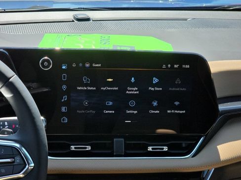 New 2027 Chevrolet Equinox ACTIV w/ LPO, Floor Liner Package AWD/4WD image 13