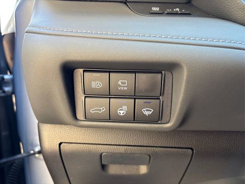 Used 2021 Toyota Highlander Limited image 41