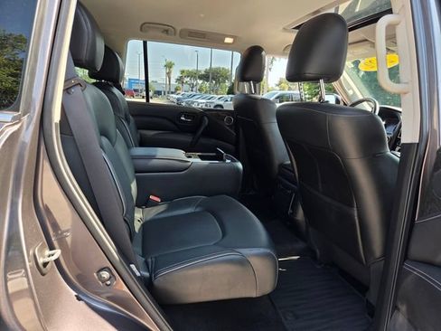 Certified 2022 INFINITI QX80 Luxe w/ Cargo Package AWD/4WD image 24