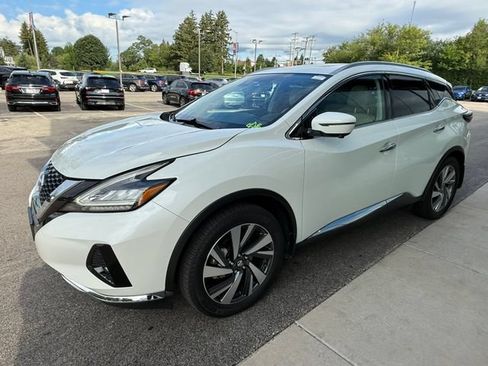 Used 2020 Nissan Murano SL w/ Moonroof Package AWD/4WD image 3