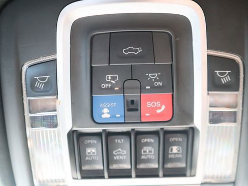Used 2021 RAM 1500 Limited AWD/4WD image 46