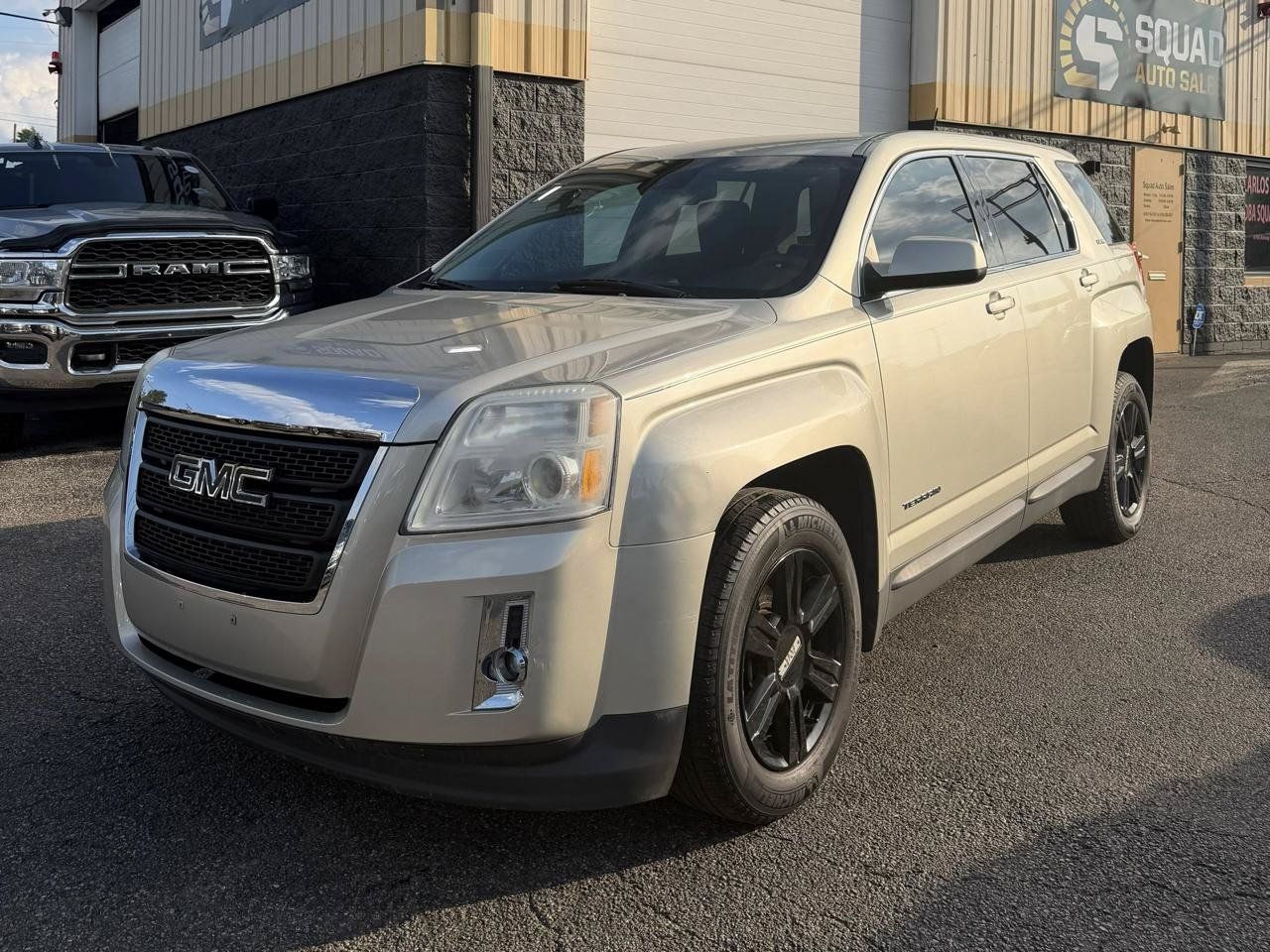 Used 2015 GMC Terrain SLE FWD image 1