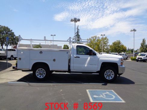Used 2018 Chevrolet Silverado 3500 W/T RWD image 9