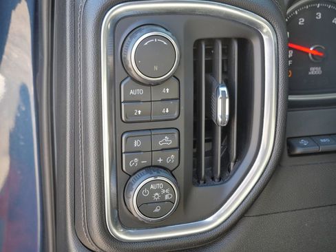 Used 2019 Chevrolet Silverado 1500 High Country image 19