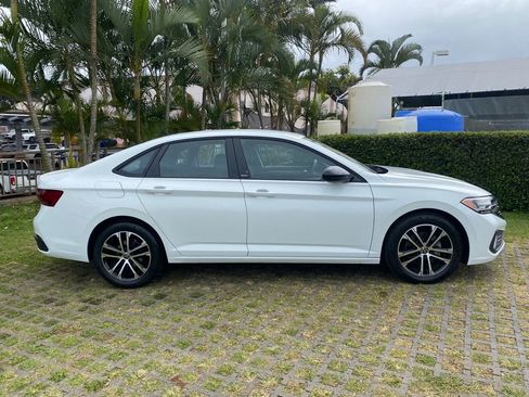 Used 2024 Volkswagen Jetta Sport image 26