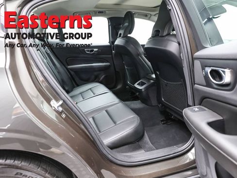 Used 2022 Volvo S60 B5 Inscription AWD/4WD image 24